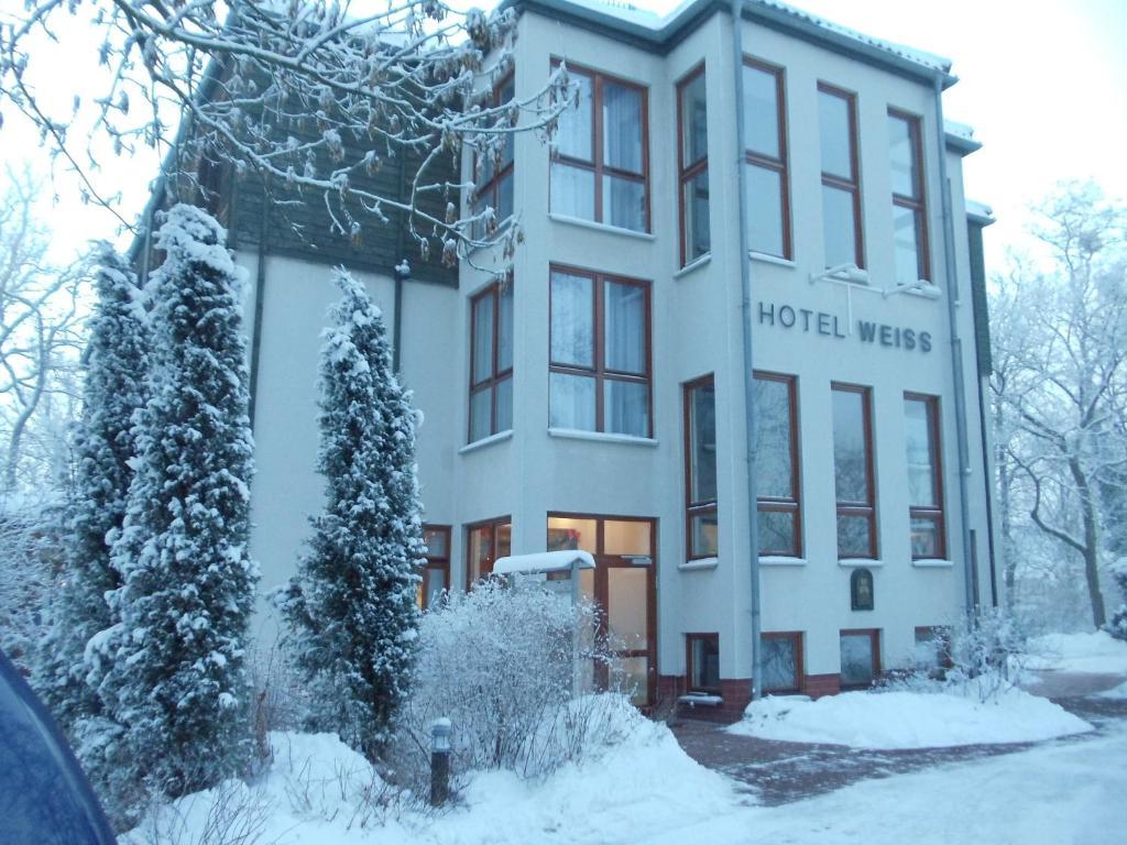 Hotel Weiss อังเงอร์มึนเดอ ภายนอก รูปภาพ